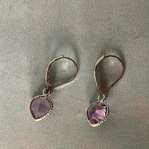 Savvy Cie Sterling Silver Amethyst Heart Earrings - Picture 5 of 9